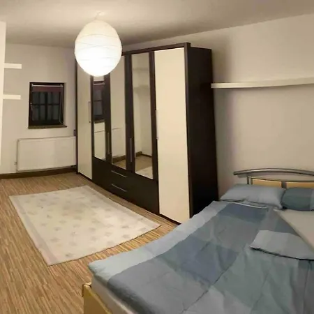 Schicke Im Gruenen Apartment Dreiheide